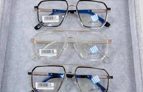 Очки на заказ, готовые очки от 20 р. в оптике "CAMILA"