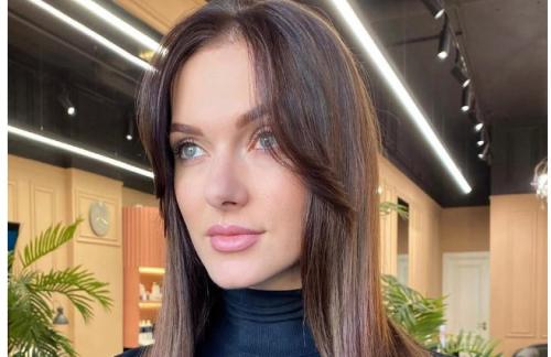 Уходовые процедуры для волос от 50 р. в салоне "Девочки хотят"