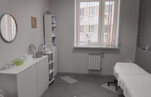 Восковая депиляция различных зон от 8р