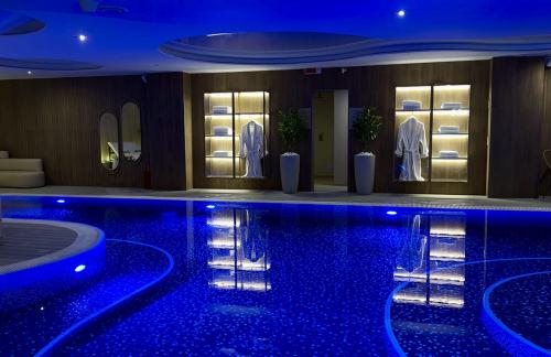 Премиум SPA, бани, сауна, бассейн от 99р в "Wellness Spa Plus"