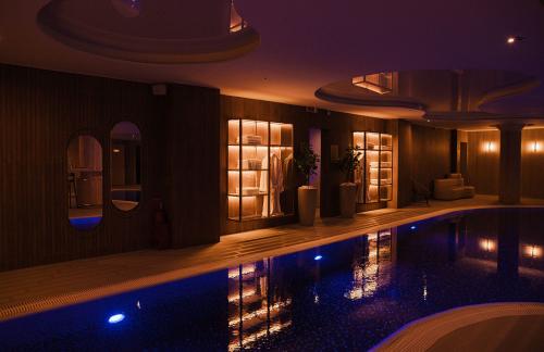 Премиум SPA, бани, сауна, бассейн от 99р в "Wellness Spa Plus"