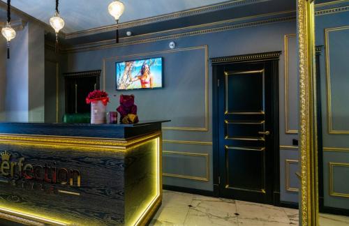 Различны виды маникюра и педикюра, SPA уход для рук и ног от 40 р. в салоне "Perfection style"
