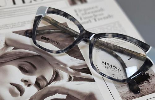 Взрослые и детские оправы, солнцезащитные очки от 31,50 р. в "Эконом Оптика"